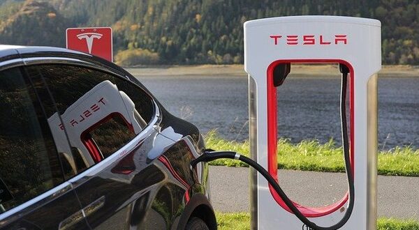 Electric cars- the future of car manufacturing