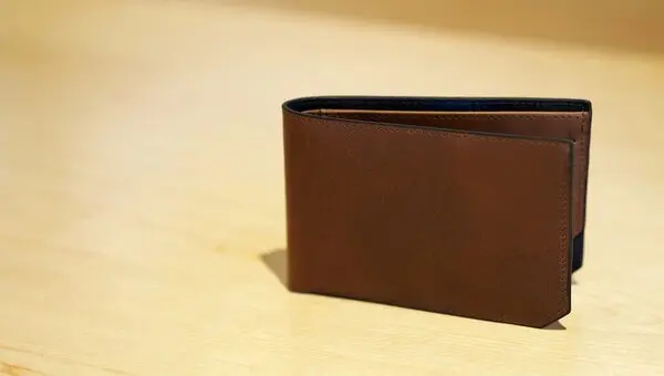 Leather Epsom Wallet