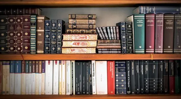 Records of the Emirates Book Set