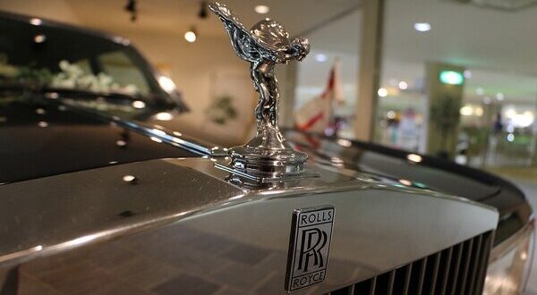 The Spectre: Spiritual Successor of Rolls-Royce Models